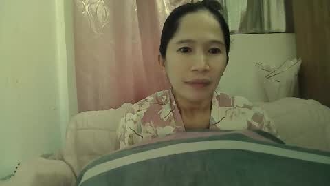 Stacy online show from December 2, 4:27 pm