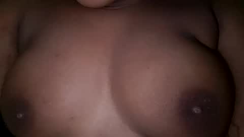 Snapshot of sweetgirl23232 chatting on February 9, 1:00 am Sandy online show from February 9, 1:00 am