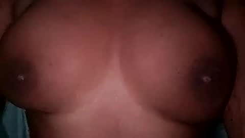 Snapshot of sweetgirl23232 chatting on February 15, 2:37 am Sandy online show from February 15, 2:37 am