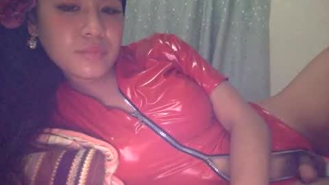 sweetgirllucy24xx online show from May 31, 6:09 pm