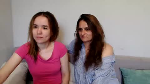 Alina and Mia online show from June 16, 12:20 pm