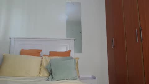 euny online show from November 7, 5:10 am