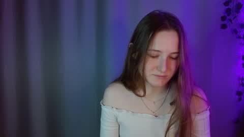 Annie online show from October 10, 9:30 pm