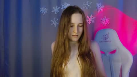 Annie online show from December 8, 11:40 pm