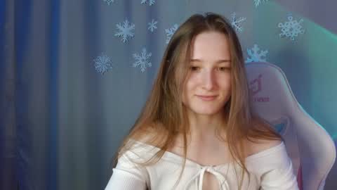 Annie online show from December 9, 11:24 pm