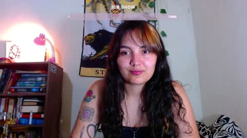 Snapshot of sweetie_maryy chatting on January 12, 8:14 pm Maria  my insta sweetie maryy   online show from January 12, 8:14 pm