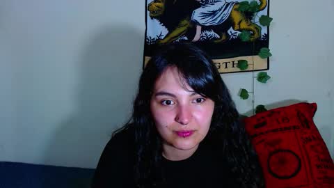 Snapshot of sweetie_maryy chatting on October 20, 6:57 pm Maria  my insta sweetie maryy   online show from October 20, 6:57 pm