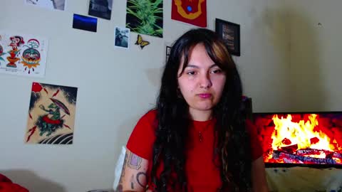 Snapshot of sweetie_maryy chatting on January 27, 4:54 pm Maria  my insta sweetie maryy   online show from January 27, 4:54 pm