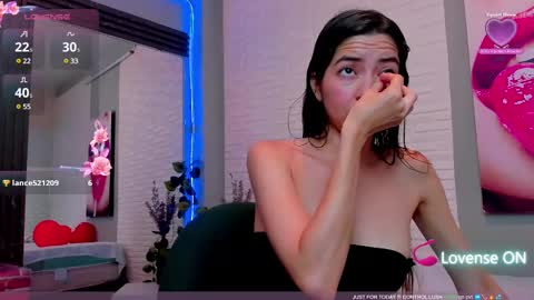 Snapshot of sweetieandjuiicy chatting on February 26, 4:27 pm Call me Nataly  online show from February 26, 4:27 pm
