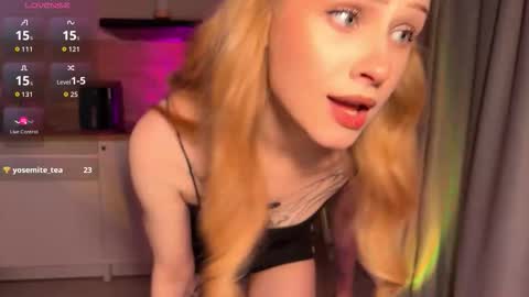 sweetie Lisa3 online show from February 23, 8:22 pm