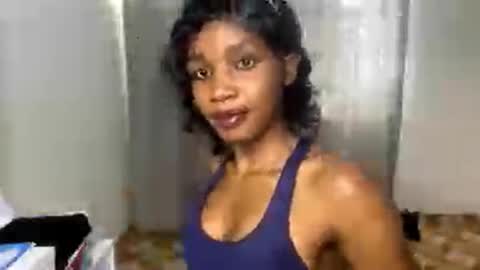 sweetivy645263 online show from February 25, 10:41 am