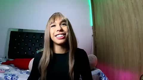 sweetmagic6 online show from January 17, 10:35 am