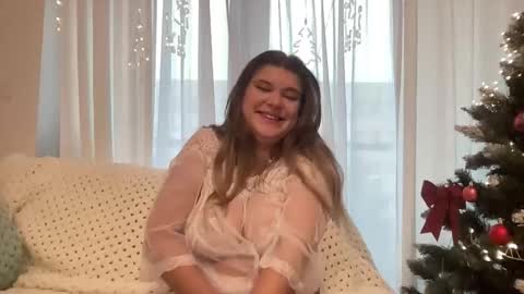 Mila online show from December 16, 1:17 pm