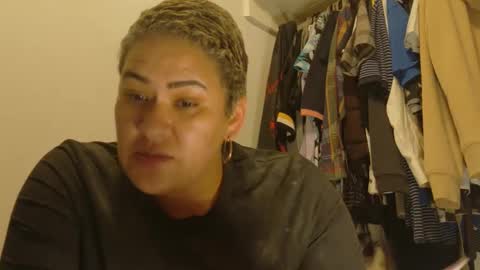 sweetp3ach29 online show from January 1, 5:01 am