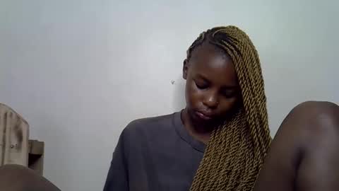 Lilly online show from April 21, 8:21 am