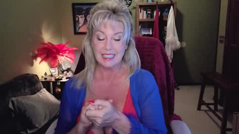 Snapshot of sweetsexyjane_ chatting on October 28, 6:09 pm Janie online show from October 28, 6:09 pm