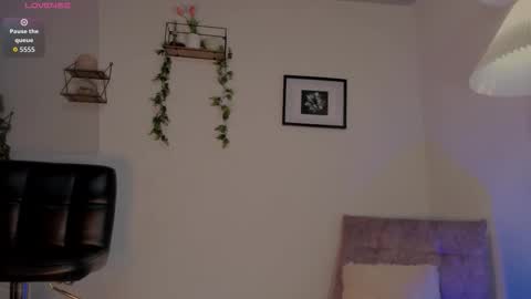 sweetsivonnyts online show from March 23, 9:42 pm