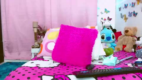 sweetsultrysiren online show from March 8, 5:59 am