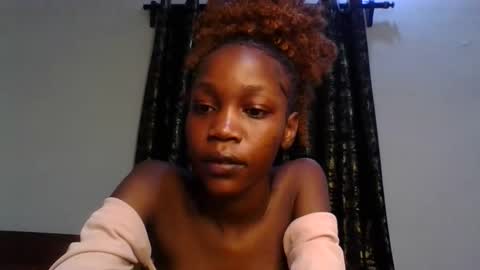 Vickky online show from June 3, 10:48 pm