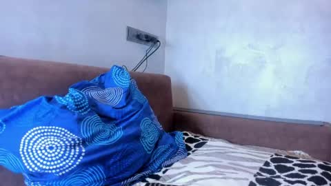 Zilara online show from May 15, 11:34 pm