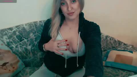 Liza online show from May 30, 2:04 pm