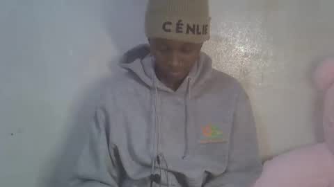 sweetypussy01 online show from October 27, 6:19 pm