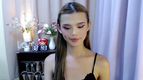 Megan online show from September 24, 4:41 am