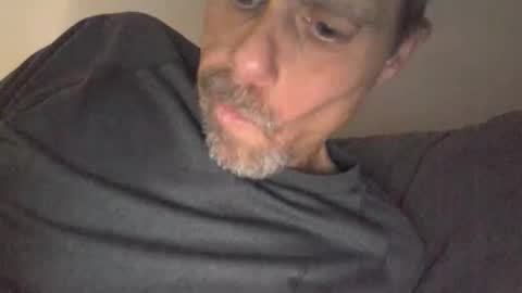 swontguy2025 online show from December 2, 9:18 am