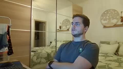 syl092 online show from November 10, 4:54 pm