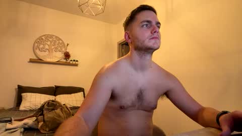 syl092 online show from February 11, 5:28 pm