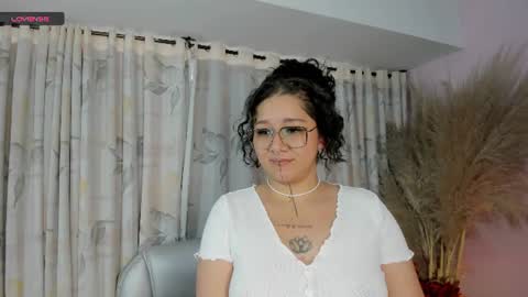    online show from June 18, 12:54 pm