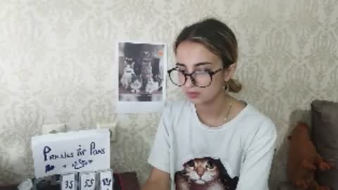 Emily online show from July 22, 1:35 pm