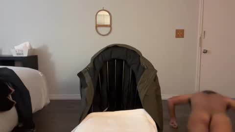 t bad online show from November 29, 10:50 pm