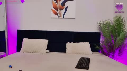 Arianna online show from April 23, 2:51 pm