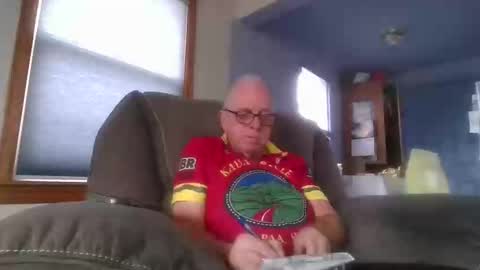 tacrunner66_ online show from October 17, 7:29 pm