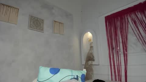 Tahira online show from September 16, 8:01 pm