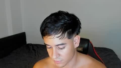 Tairo online show from February 7, 8:10 pm