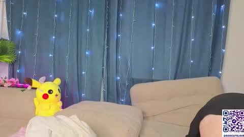 Soo Ying online show from December 3, 8:20 pm