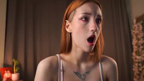 im Lally online show from December 5, 4:01 am