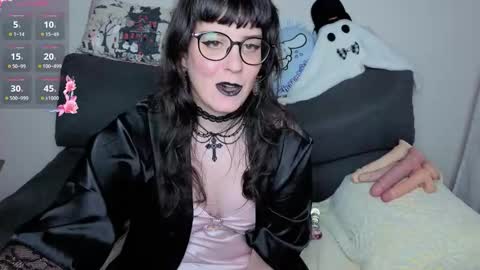 Talia Bloodina online show from November 7, 12:25 am