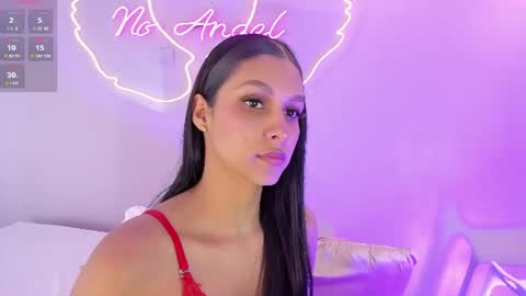talianahernandez online show from July 27, 5:43 pm