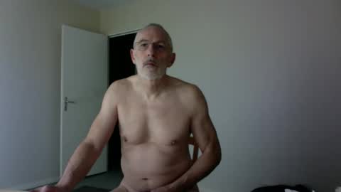 Jack Pierrot online show from January 15, 6:33 am