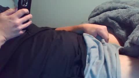 Snapshot of tallguy88444 chatting on October 27, 1:16 am tallguy88444 online show from October 27, 1:16 am