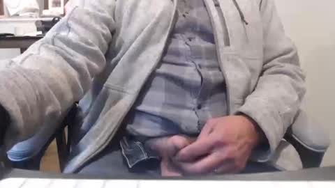 Snapshot of tallguysfbay chatting on October 14, 11:08 pm tallguysfbay online show from October 14, 11:08 pm