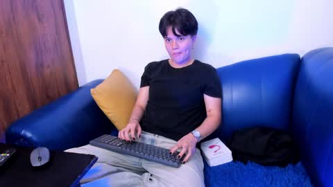 Abby online show from April 7, 8:33 pm