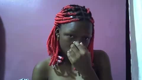 Snapshot of tamara_shaniz chatting on October 6, 12:45 pm shanny online show from October 6, 12:45 pm