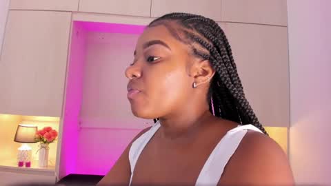 Tami online show from February 20, 2:57 pm