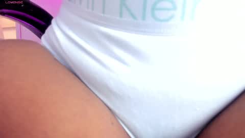 Tami online show from September 16, 8:01 pm