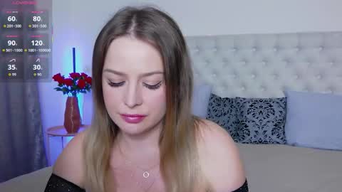 Snapshot of tamarrafox chatting on October 19, 8:57 pm TamarraFox online show from October 19, 8:57 pm