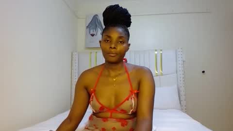 tamia online show from November 26, 4:10 am